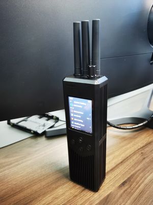 ABS-Material Handheld-Drohnendetektor UAV-Signalerkennung Richtungsfinder